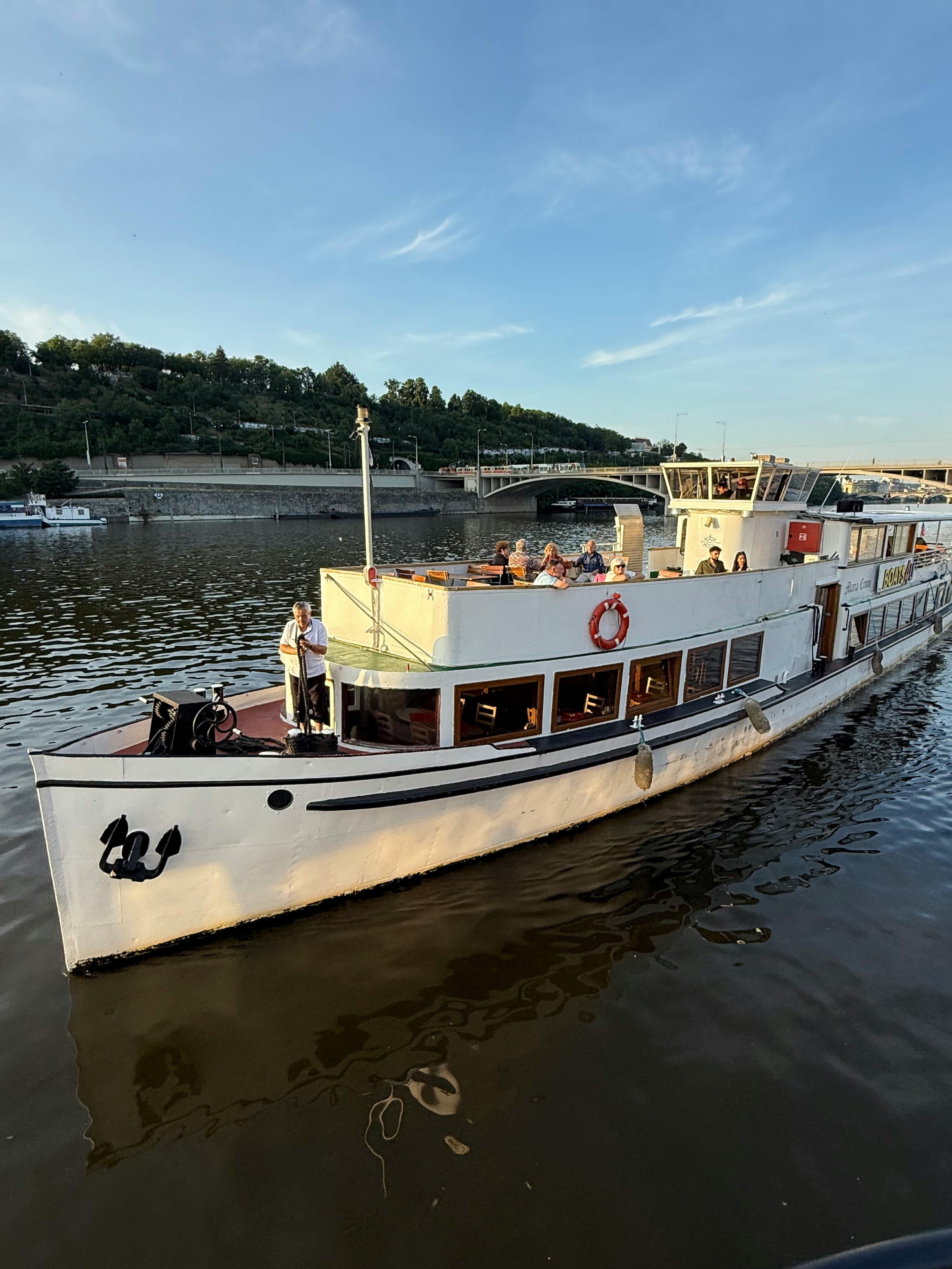 Prague: Boat Tour + Audio Guide + Snack & Drink - Photo 1 of 3